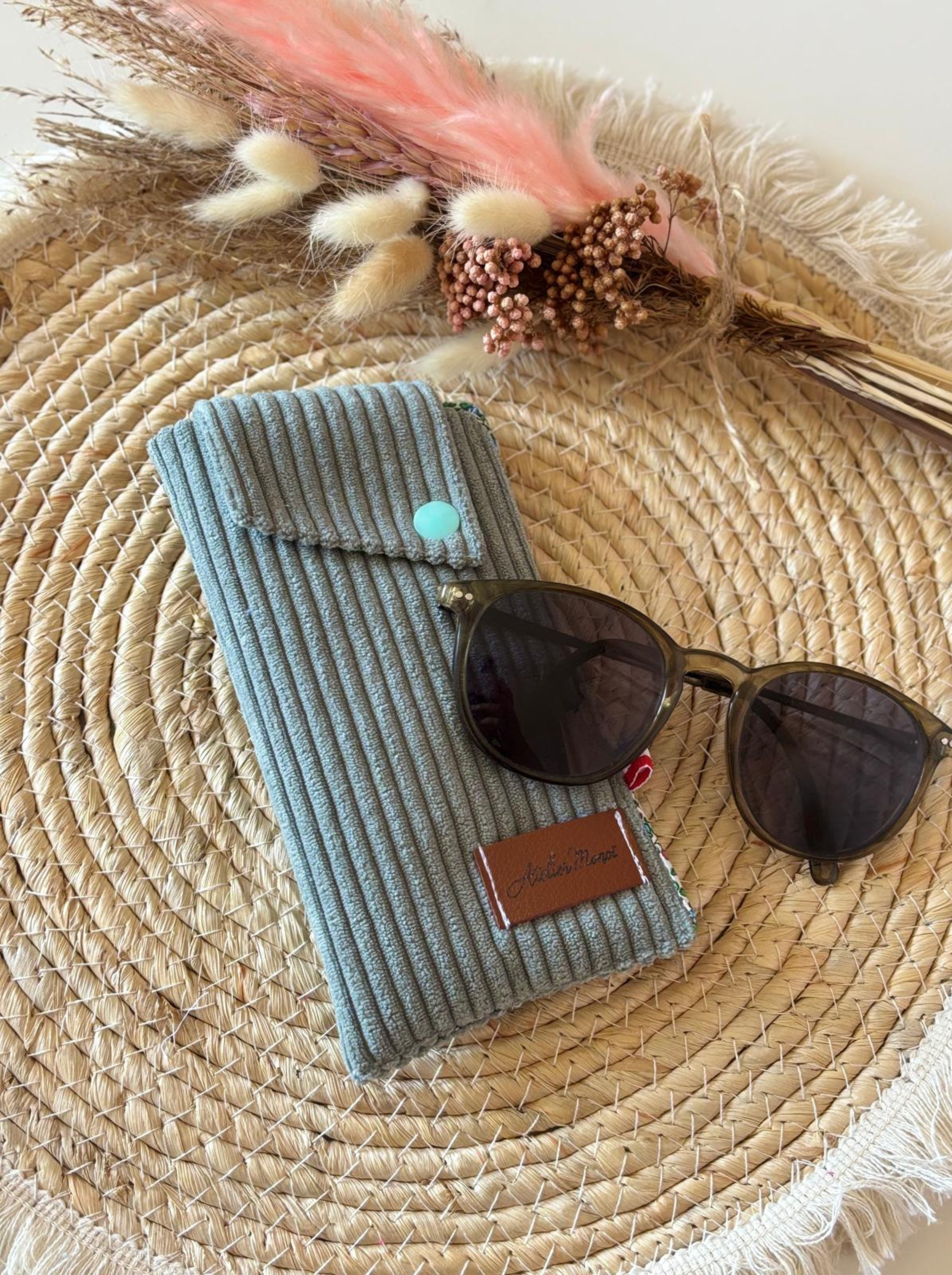 ÉTUI À LUNETTES - ÉTIQUETTE CUIR