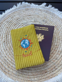 Protège Passeport - Yellow 1
